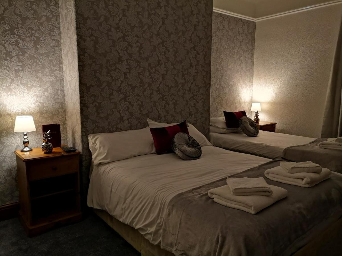 בארו אין פרנס Ambrose Hotel מראה חיצוני תמונה